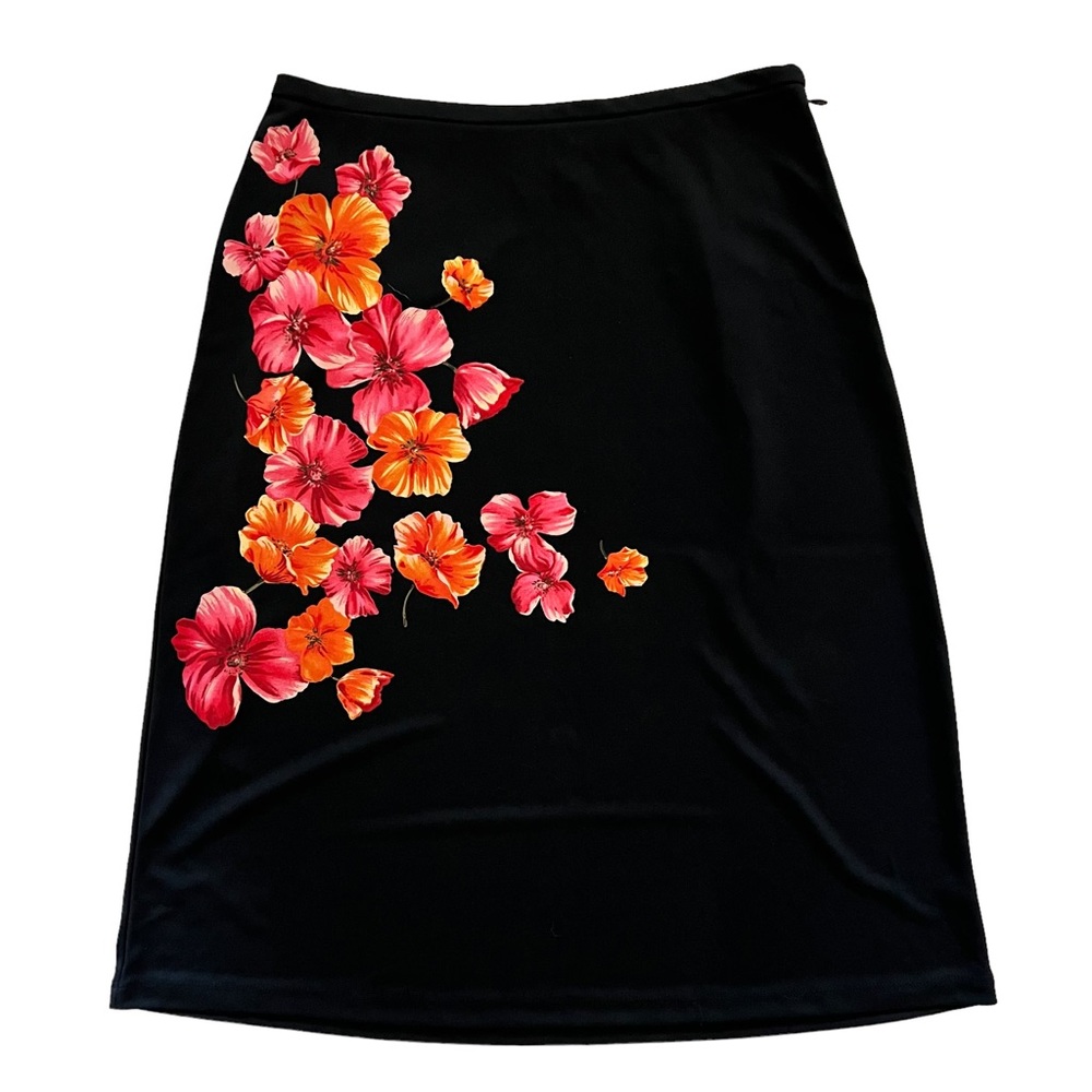 LOFT Floral Detail Skirt Size 8 – Feminine Textured / Work to Occasion Chic